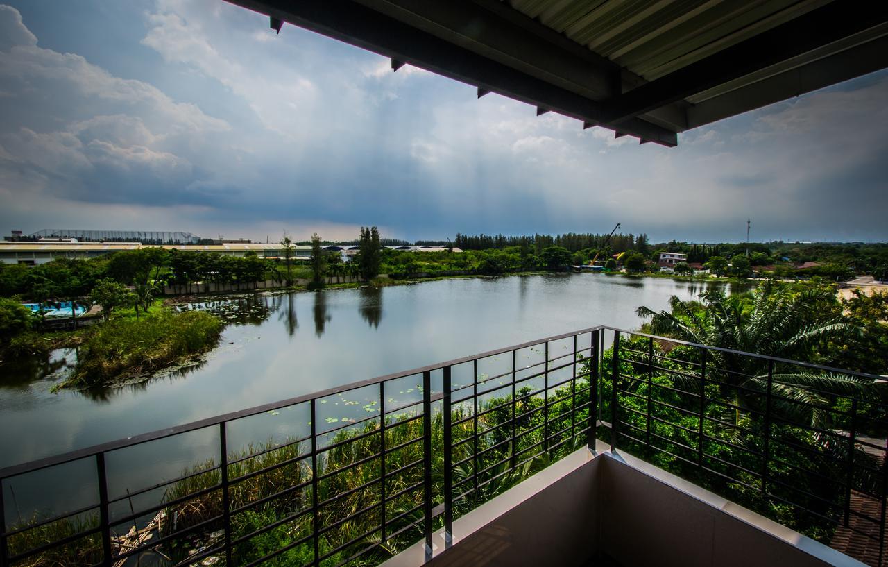 Na Siri Lake View Samut Prakan Ngoại thất bức ảnh