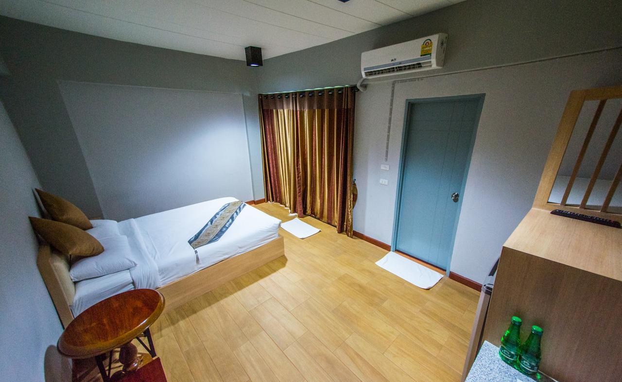 Na Siri Lake View Samut Prakan Ngoại thất bức ảnh