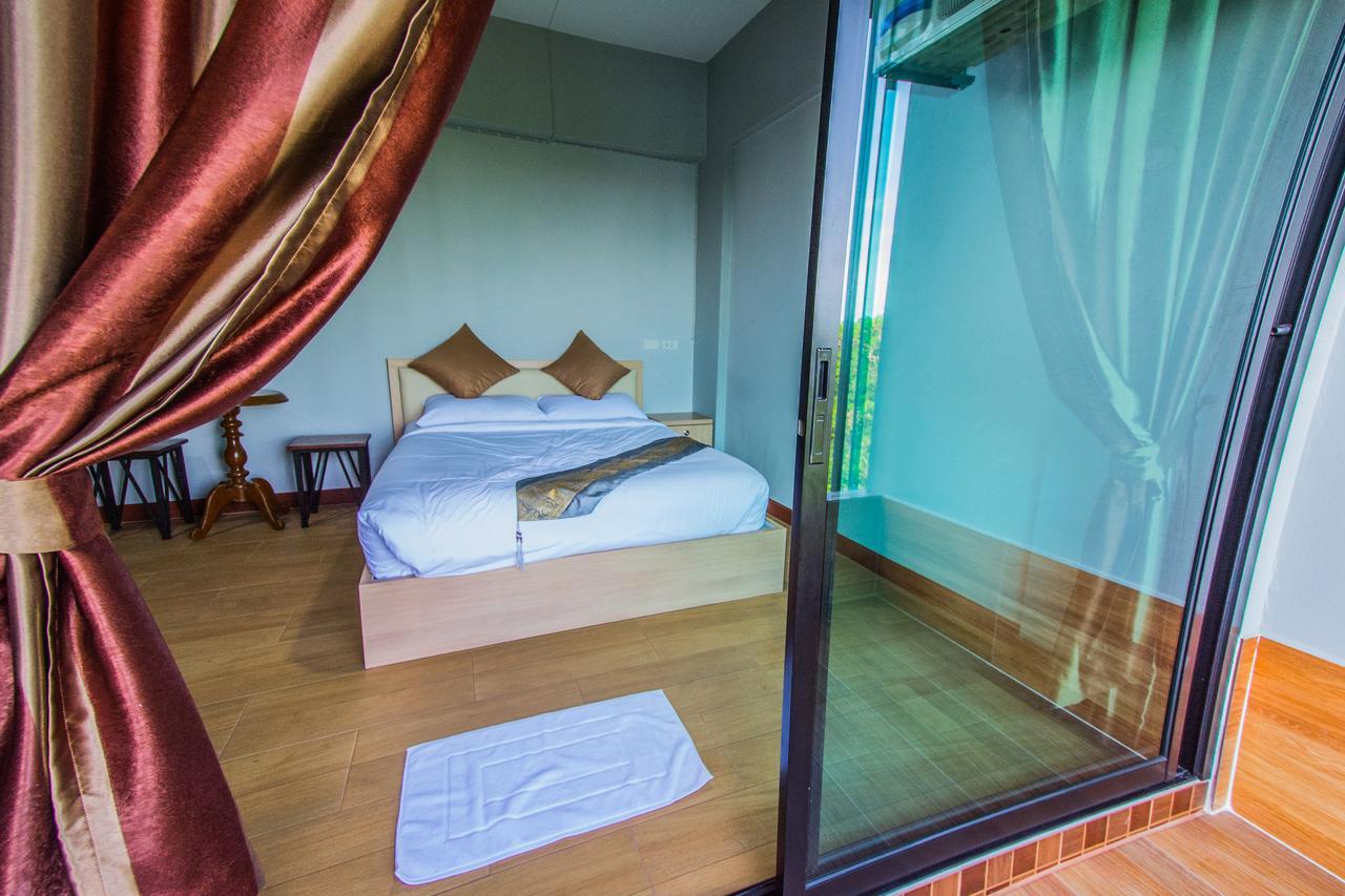 Na Siri Lake View Samut Prakan Ngoại thất bức ảnh